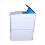 Feminine Bin D-232